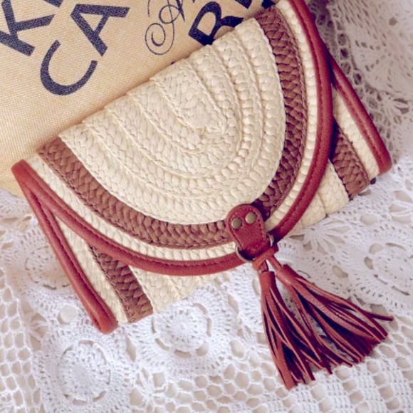 Raffia Straw Woven Leather Tassel Trim Bag - Picture 1 of 7
